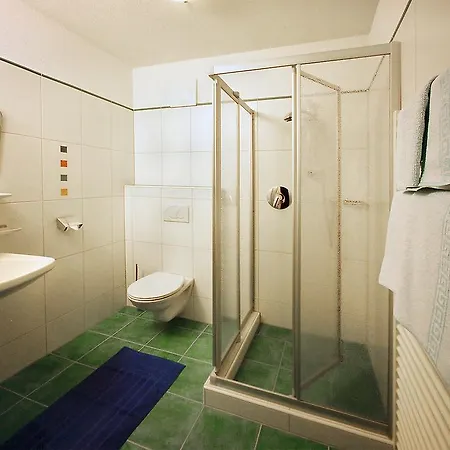 شقة Gaestehaus Mrak *