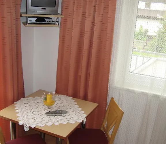 Διαμέρισμα Gaestehaus Mrak *